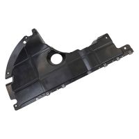 Underkörningsskydd, nedre vänstra motorkåpan